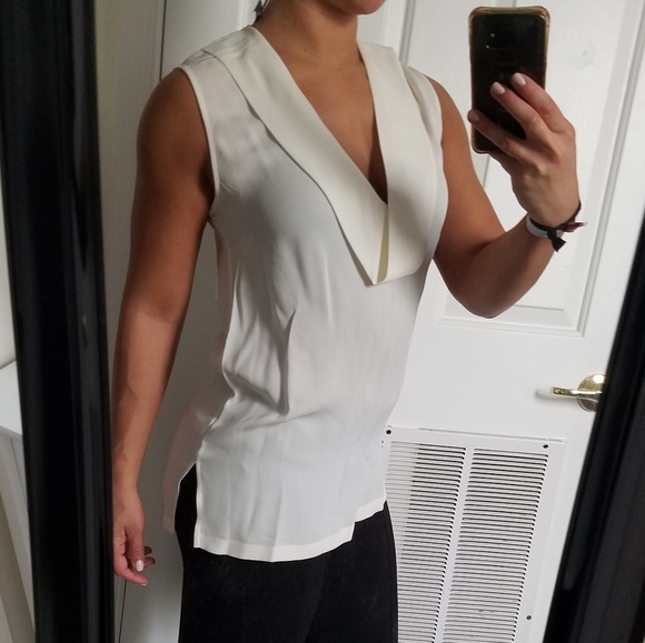 Like NEW Theory Silk Chiffon Blouse - Picture 1 of 5